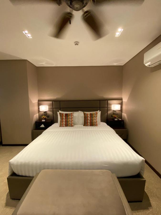 The Plaza Garden Hotel And Residences Baguio City ภายนอก รูปภาพ