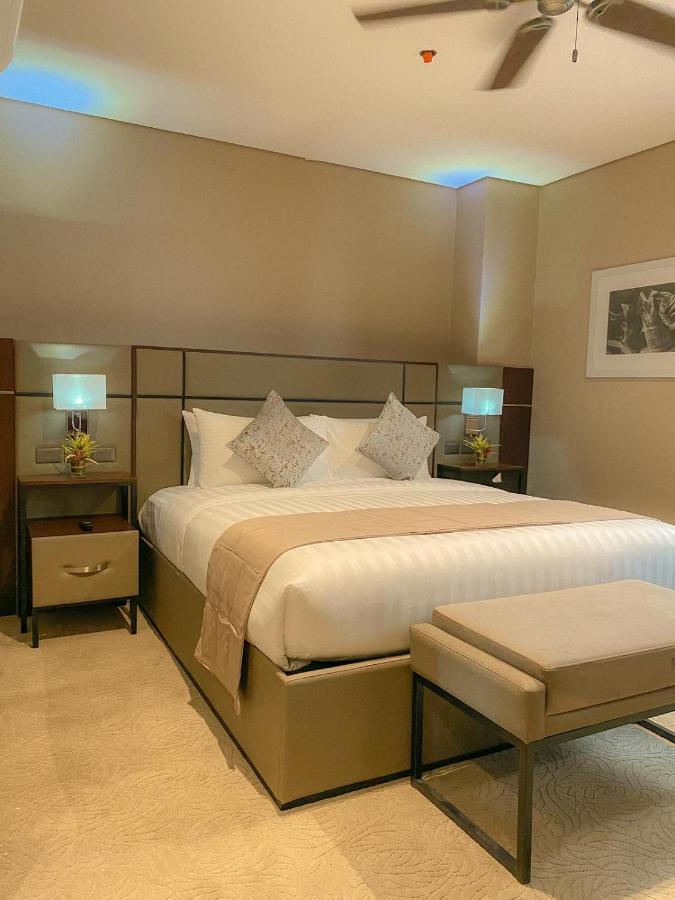 The Plaza Garden Hotel And Residences Baguio City ภายนอก รูปภาพ