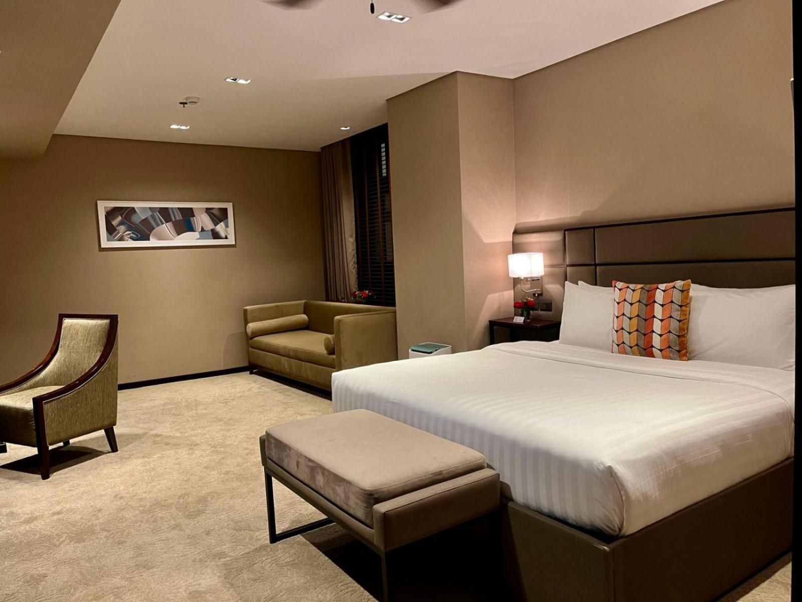 The Plaza Garden Hotel And Residences Baguio City ภายนอก รูปภาพ