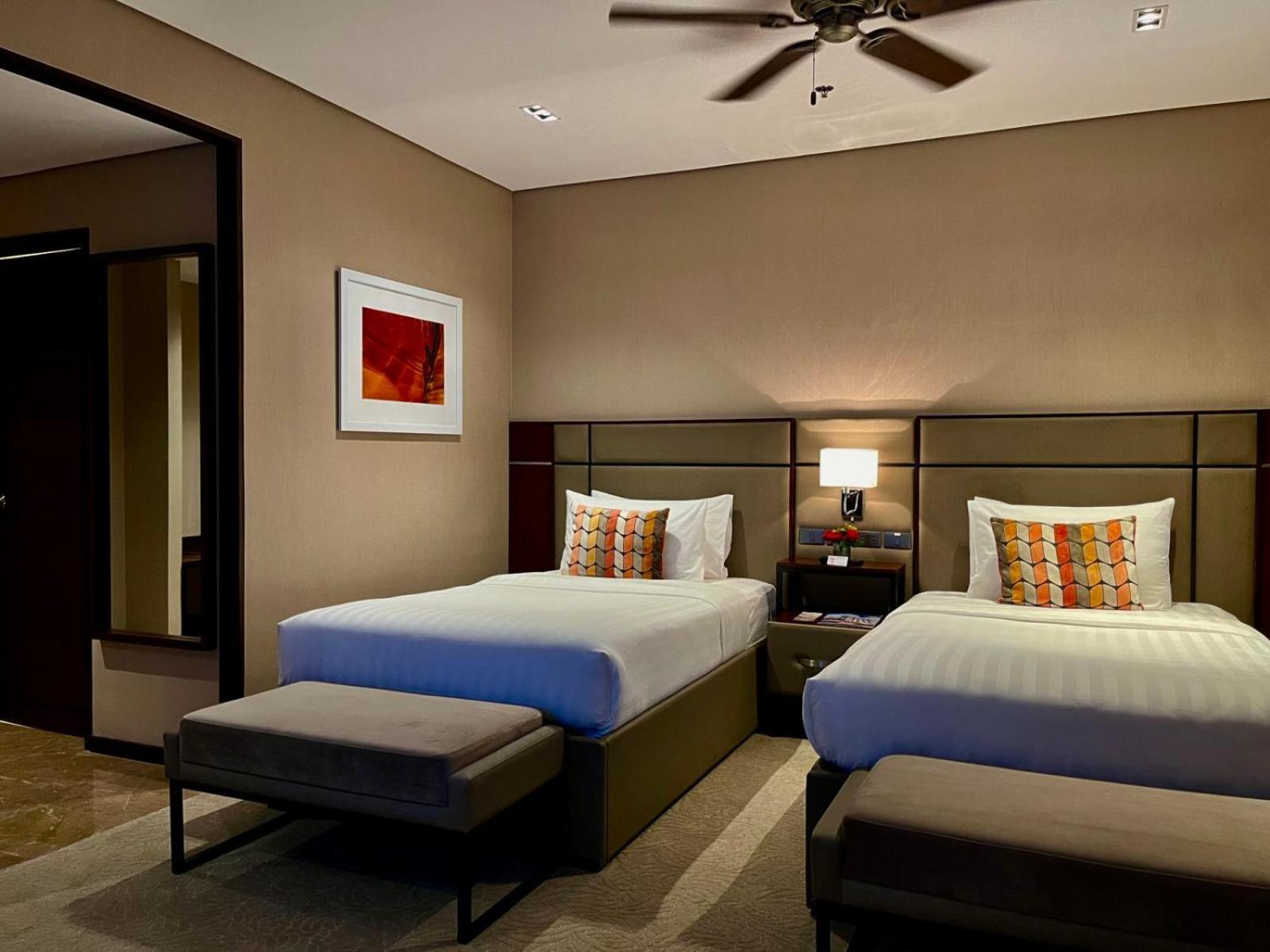 The Plaza Garden Hotel And Residences Baguio City ภายนอก รูปภาพ